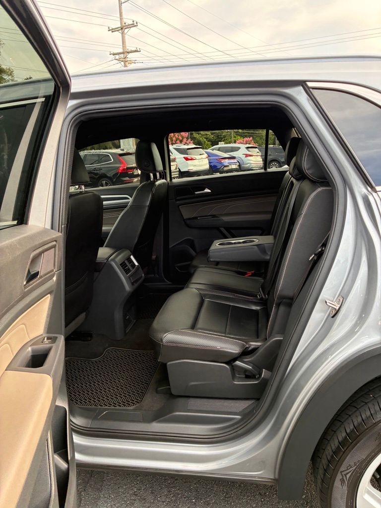 2021 Volkswagen Atlas Cross Sport SEL - Photo 23