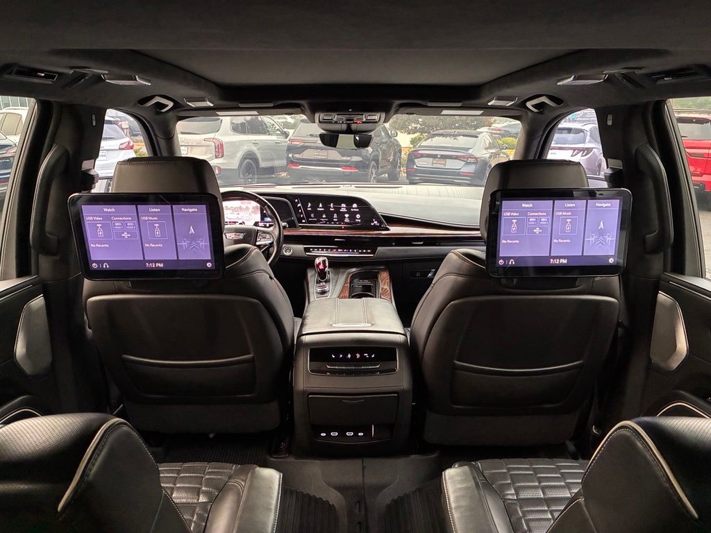 2021 Cadillac Escalade ESV Sport Platinum - Photo 19