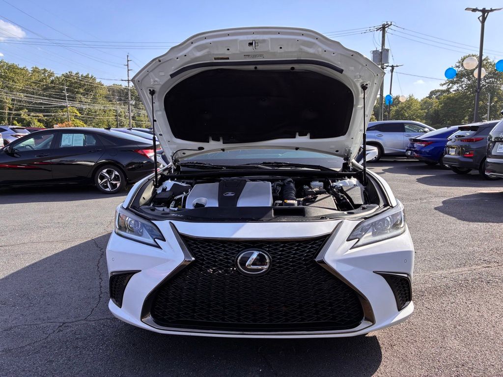 2019 Lexus ES F SPORT - Photo 10