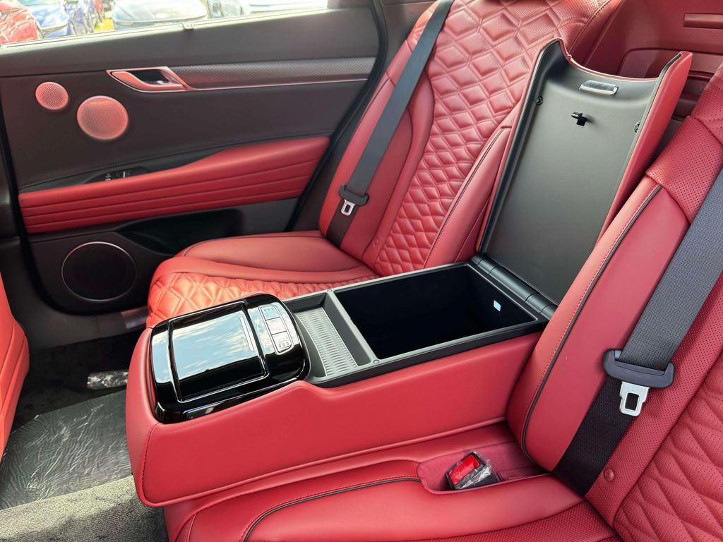 2026 GENESIS G80 Sport Prestige - Photo 13