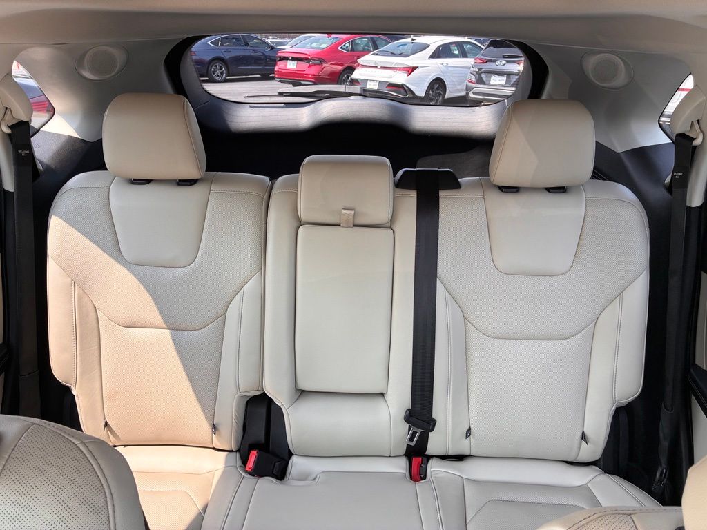 2018 Ford Edge Titanium - Photo 15