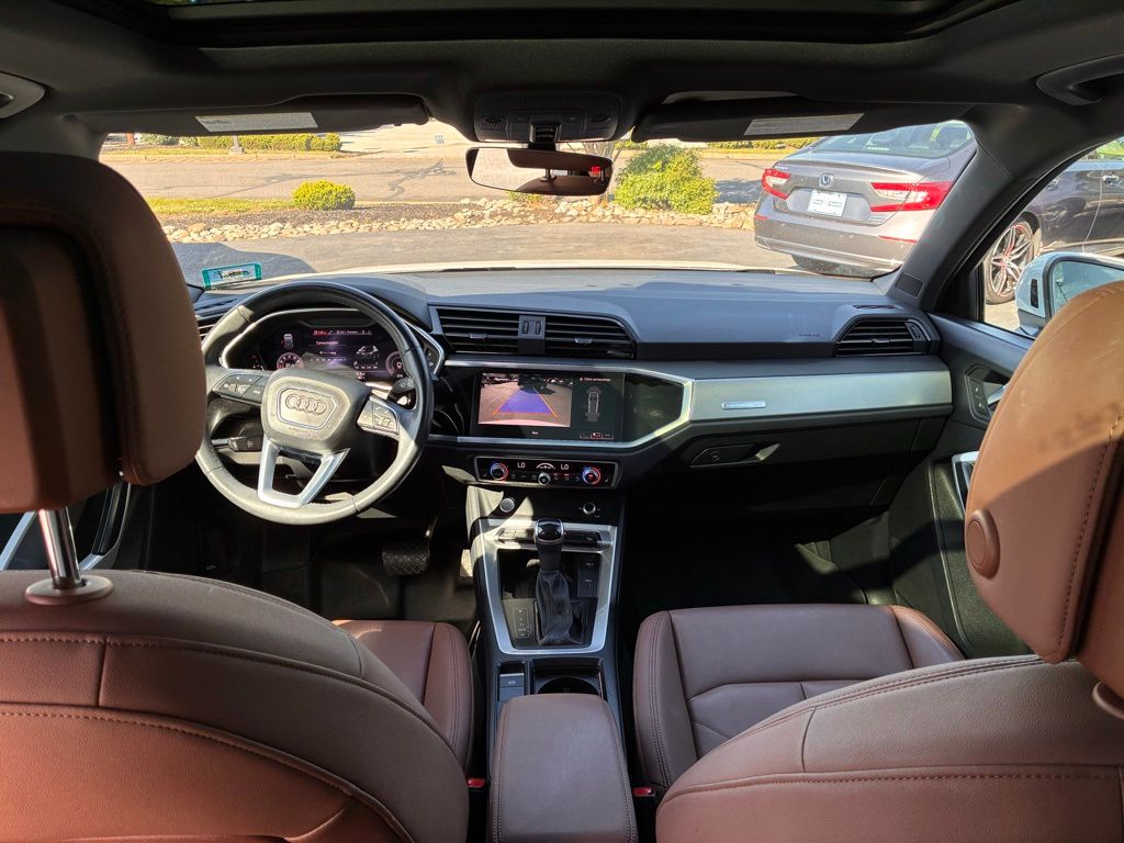 2020 Audi Q3 Premium Plus - Photo 16