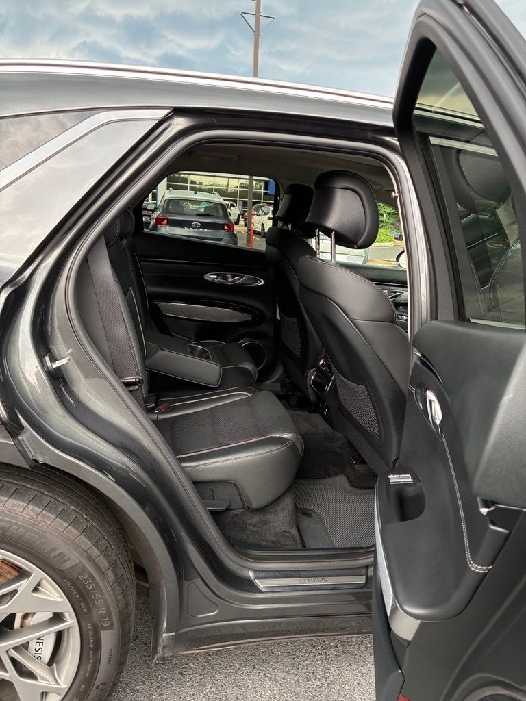 2024 GENESIS GV70 Standard - Photo 47