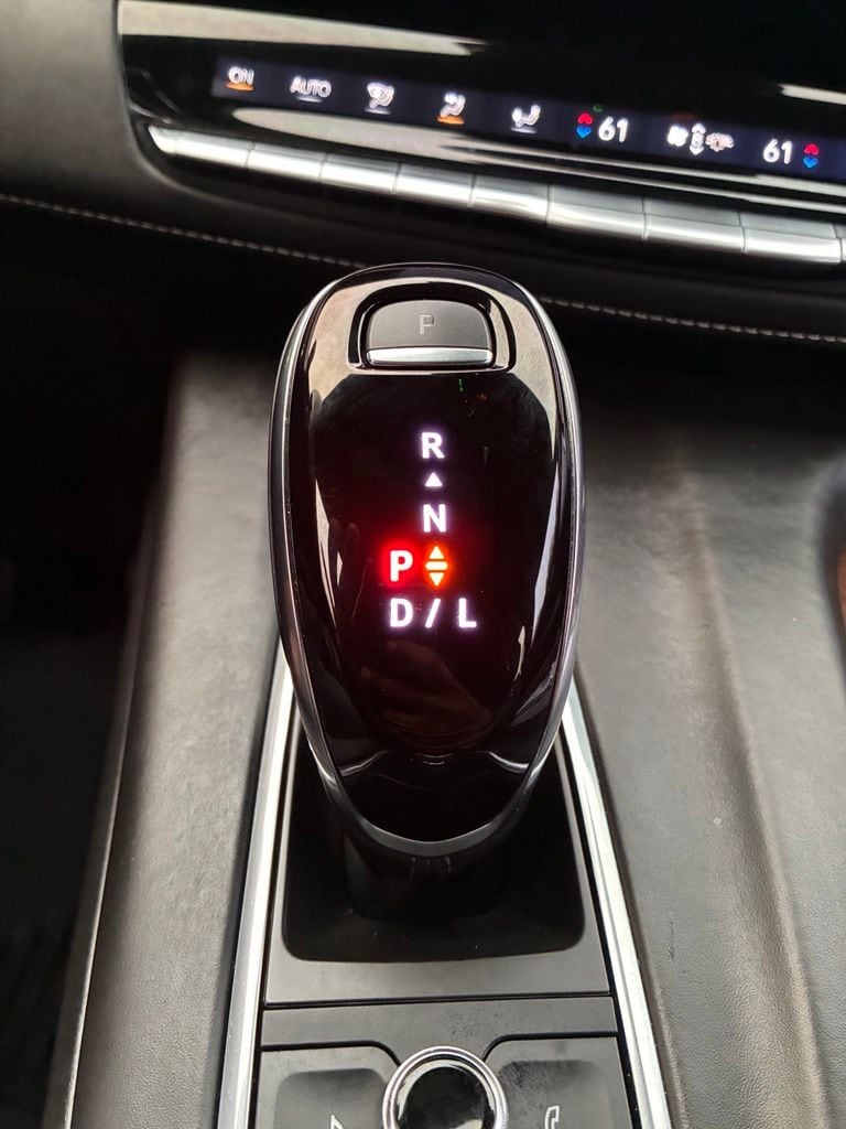 2021 Cadillac Escalade ESV Sport Platinum - Photo 41