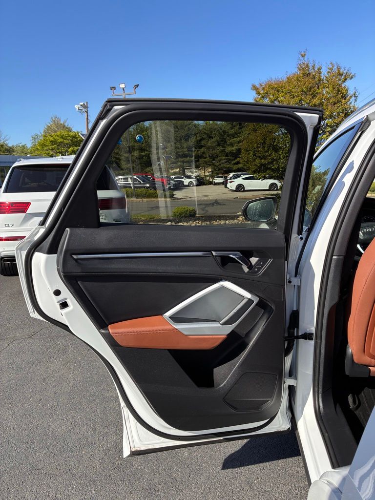 2020 Audi Q3 Premium Plus - Photo 46