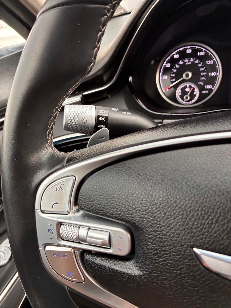 2024 GENESIS GV70 Standard - Photo 26