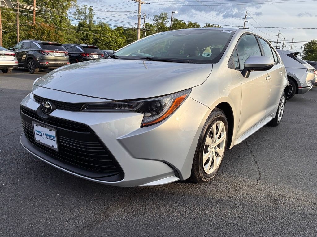 Used 2024 Toyota Corolla LE Sedan