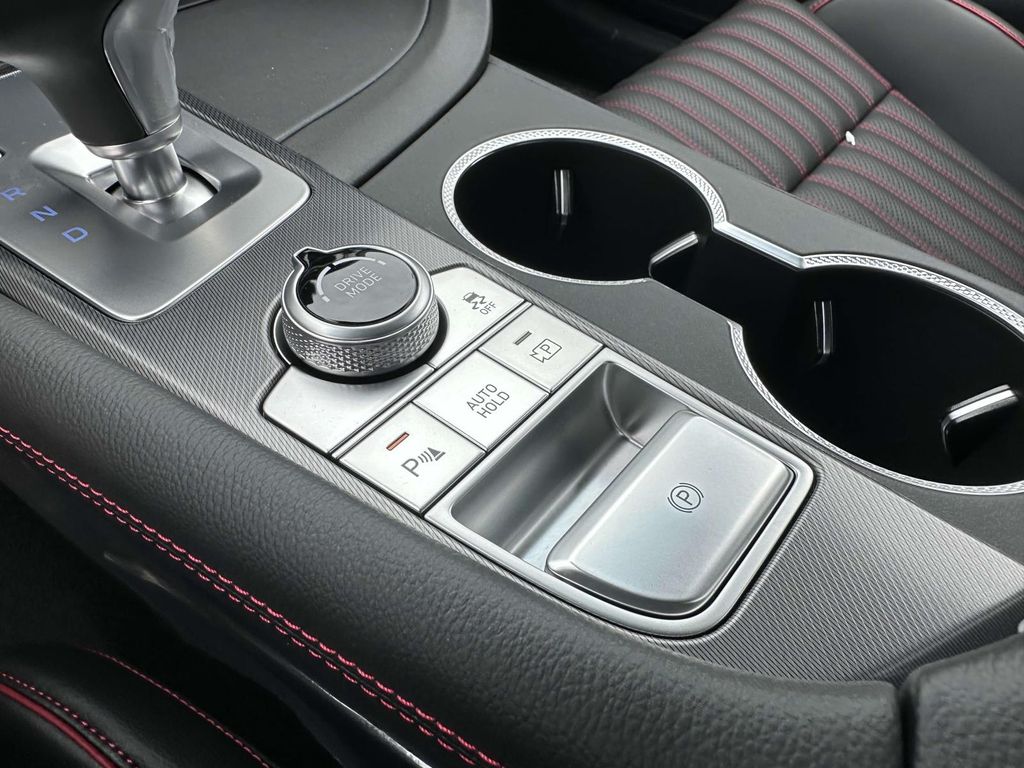 2026 GENESIS G70 Sport Prestige - Photo 18