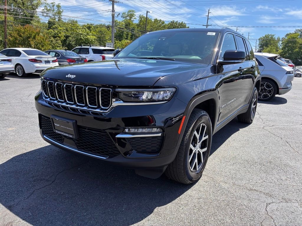 Used 2024 Jeep Grand Cherokee Limited SUV