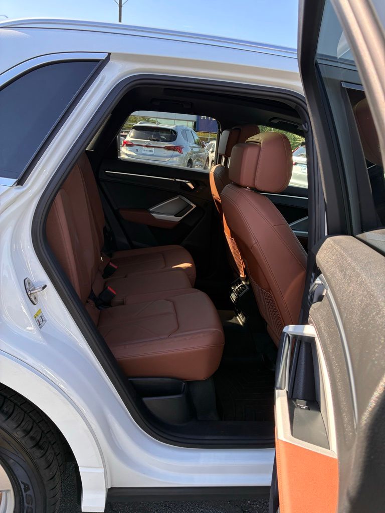 2020 Audi Q3 Premium Plus - Photo 22