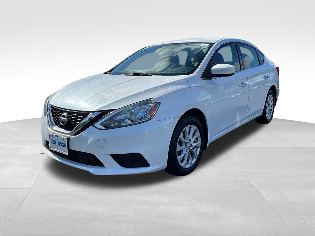 2019 Nissan Sentra SV photo 3