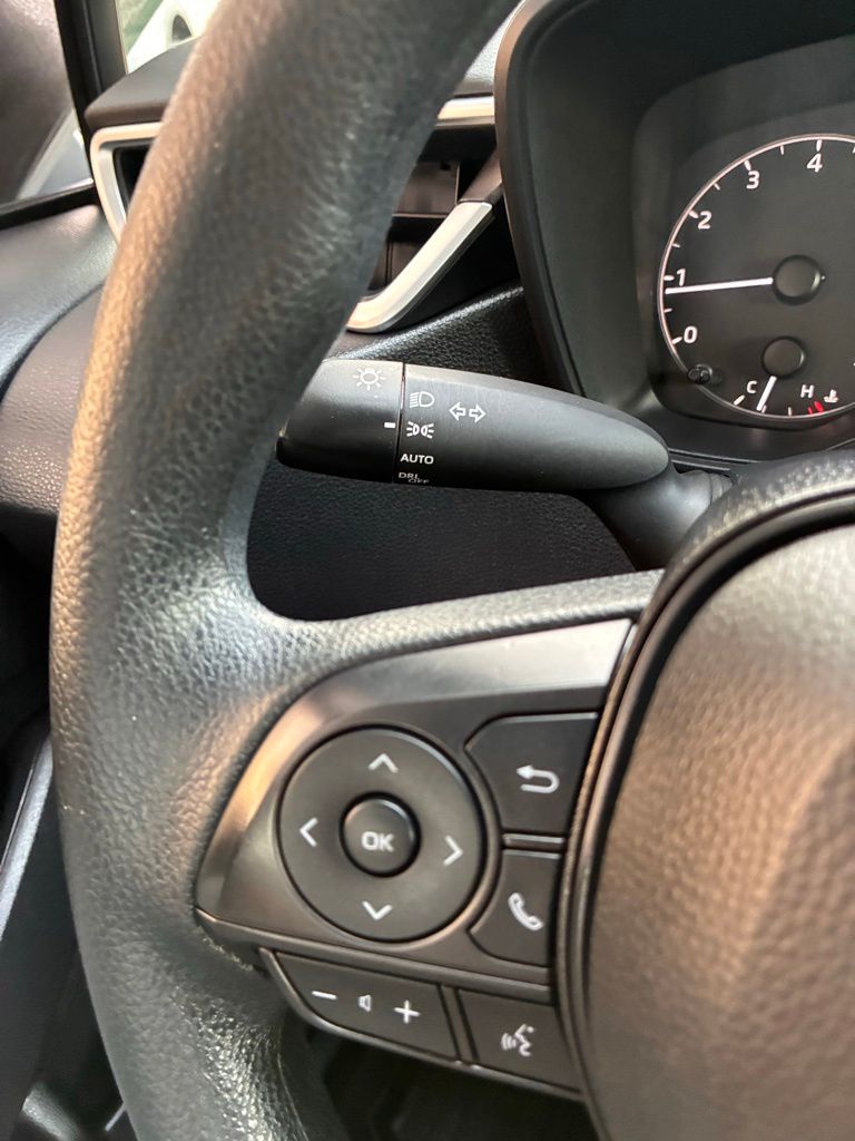 2024 Toyota Corolla LE - Photo 25