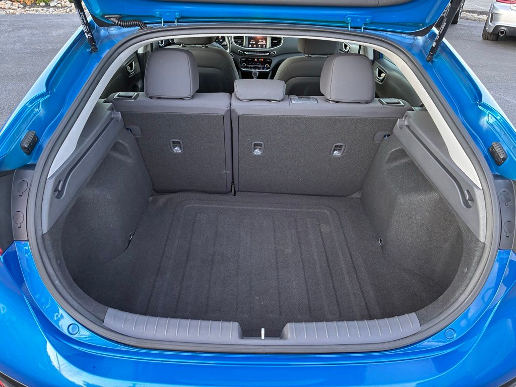 2017 Hyundai Ioniq SEL - Photo 12
