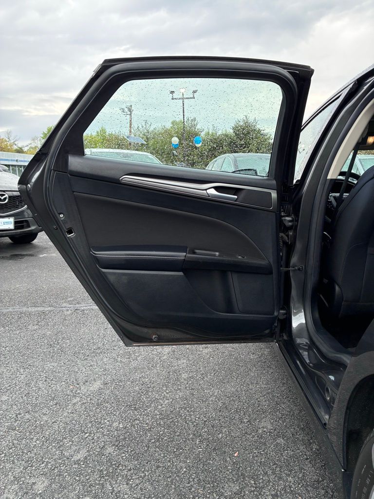 2018 Ford Fusion SE - Photo 44