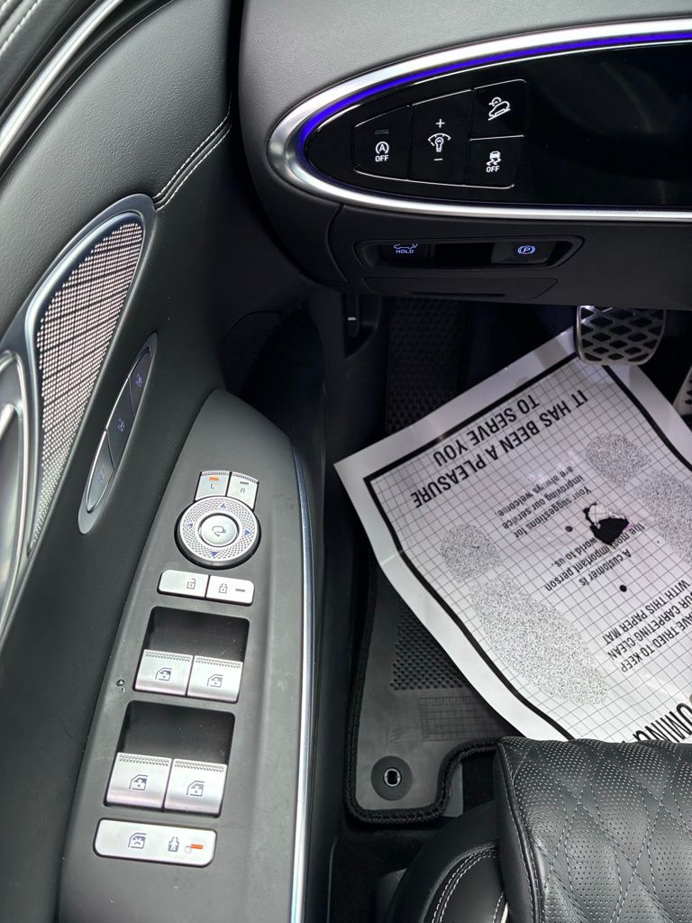 2025 GENESIS GV70 Sport - Photo 27