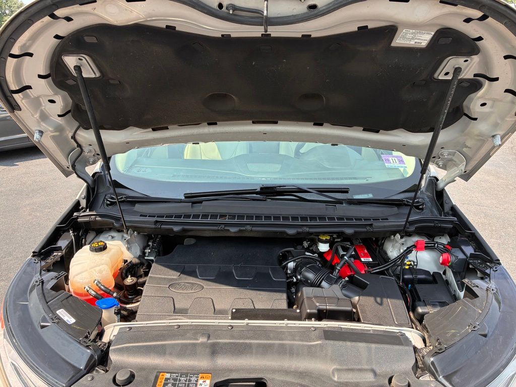 2018 Ford Edge Titanium - Photo 9