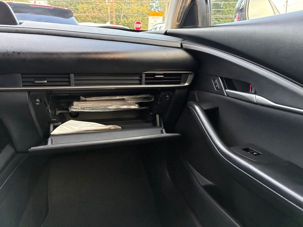 2025 Mazda CX-30 S - Photo 39