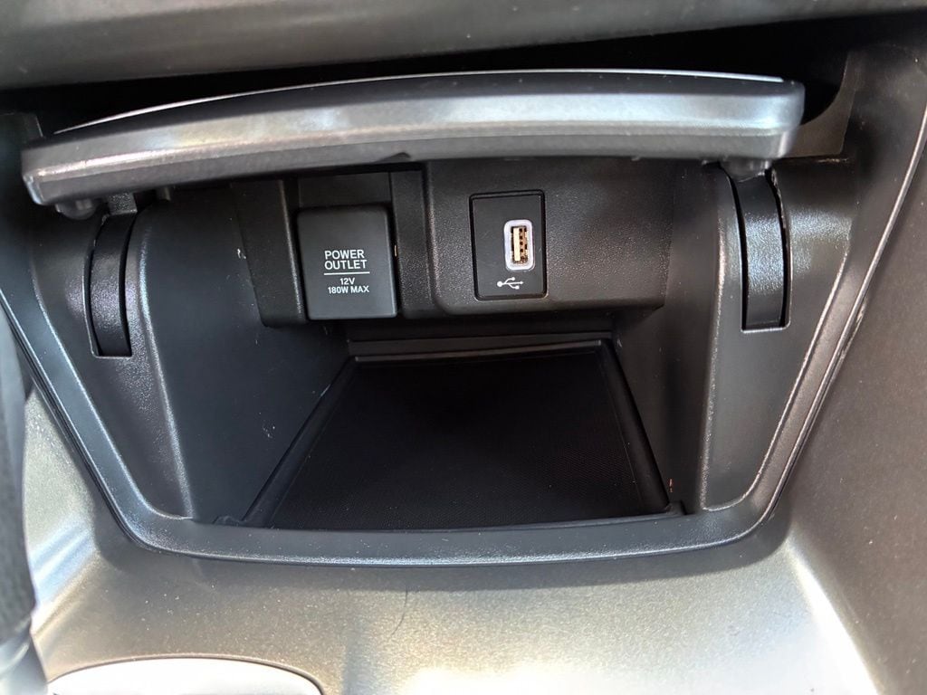 2018 Honda Accord LX - Photo 30