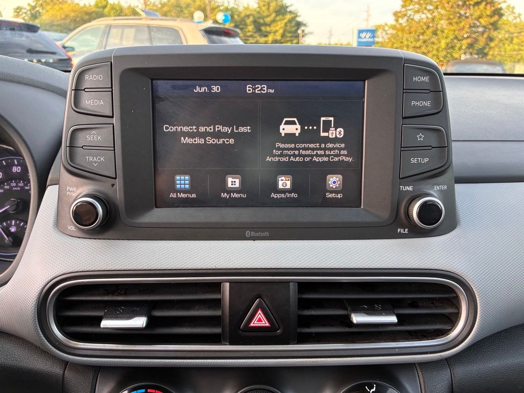 2021 Hyundai Kona SE - Photo 28