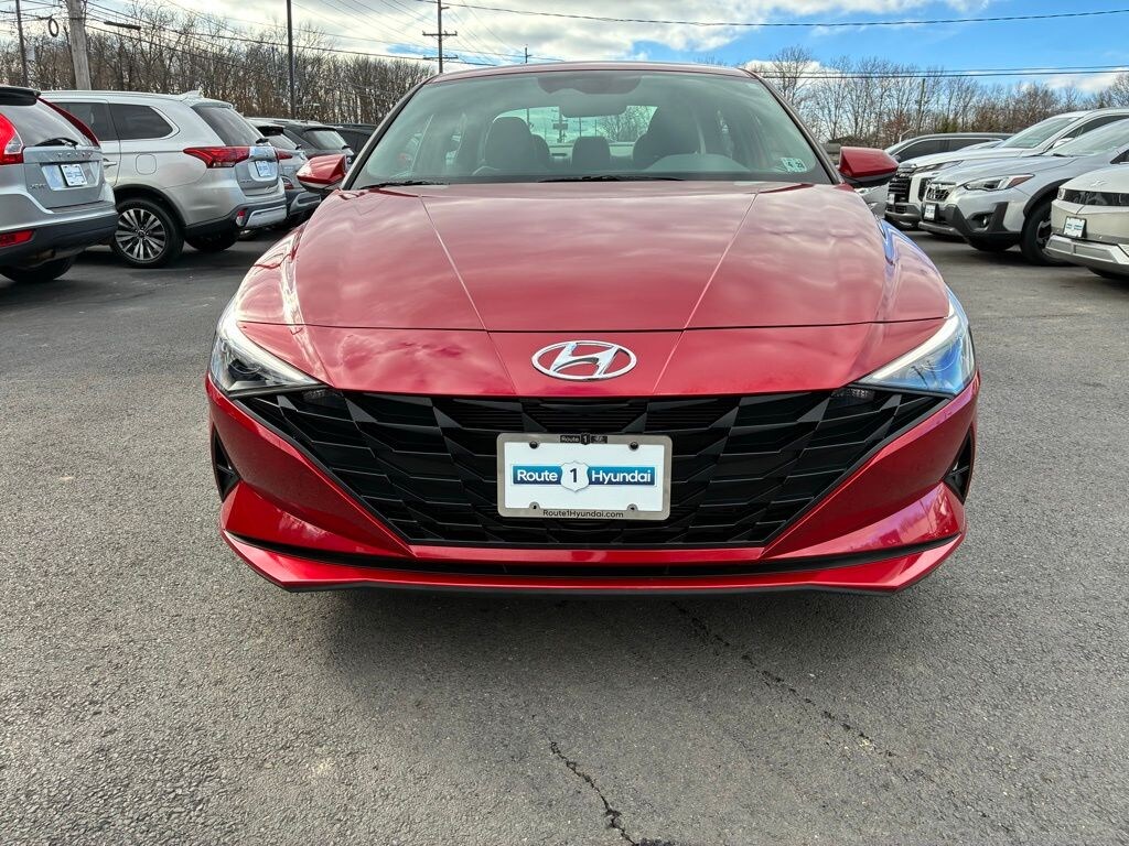 Used 2023 Hyundai Elantra SEL Sedan