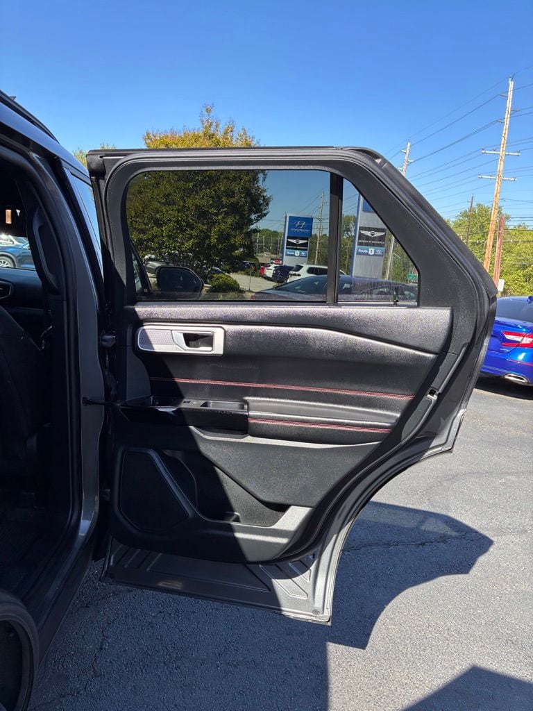 2023 Ford Explorer ST-LINE - Photo 48
