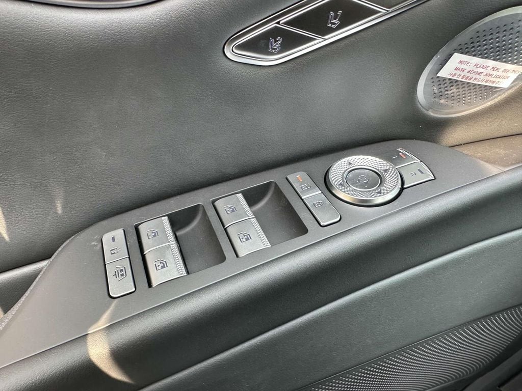 2025 GENESIS G80 Sport Prestige - Photo 31
