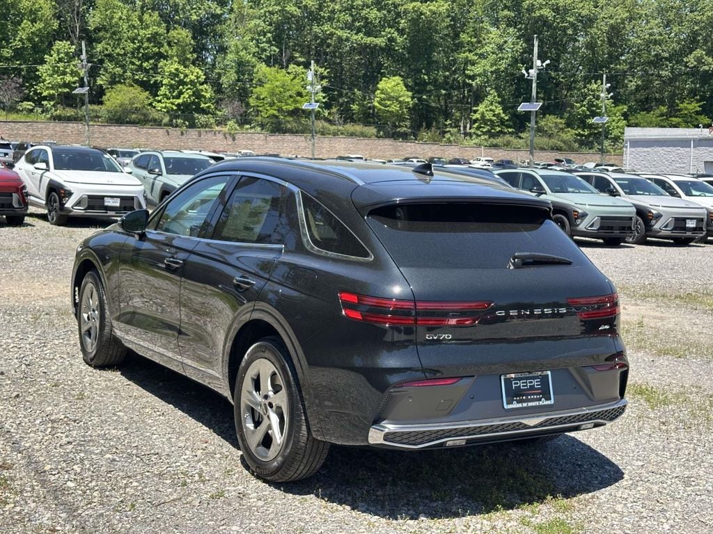 New 2026 Genesis GV70 SUV