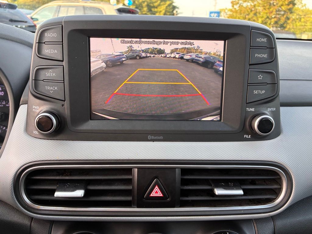 2021 Hyundai Kona SE - Photo 29
