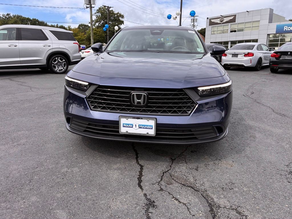 2024 Honda Accord EX - Photo 2
