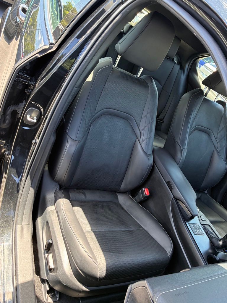 2023 Lexus UX Hybrid 250h Premium - Photo 19