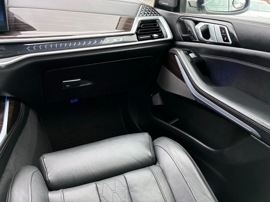 2024 BMW X7 40i - Photo 51