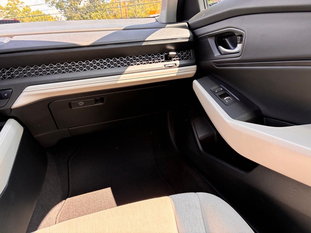 2023 Honda Accord EX - Photo 39