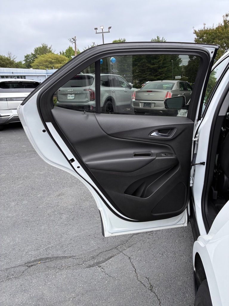 2020 Chevrolet Equinox LT - Photo 45