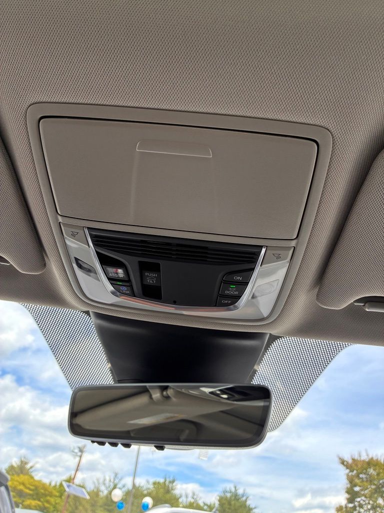 2023 Acura TLX Technology Package - Photo 40