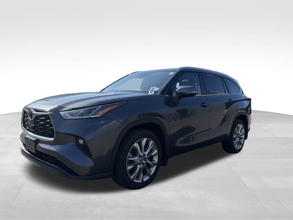 Used 2021 Toyota Highlander Limited SUV