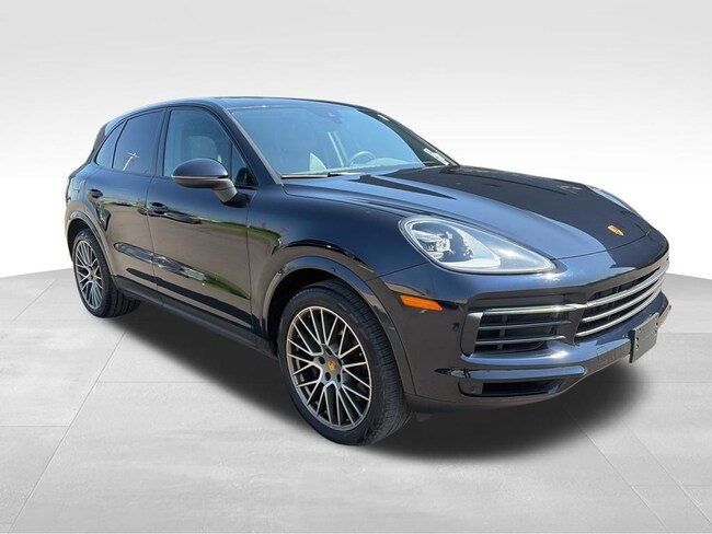 2023 Porsche Cayenne Platinum Edition SUV