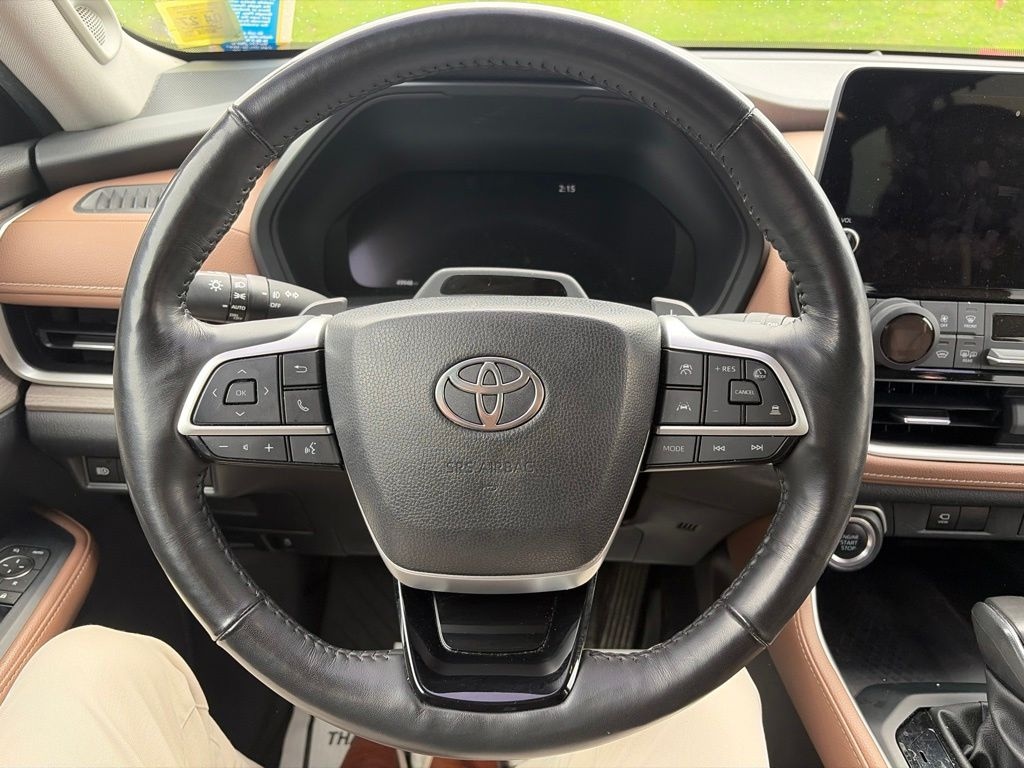Used 2024 Toyota Grand Highlander XLE SUV