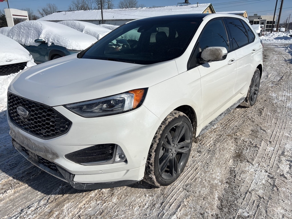 2021 Ford Edge