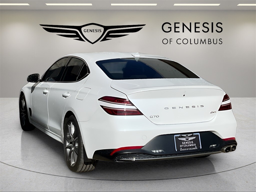2023 Genesis G70 2.0T photo 3