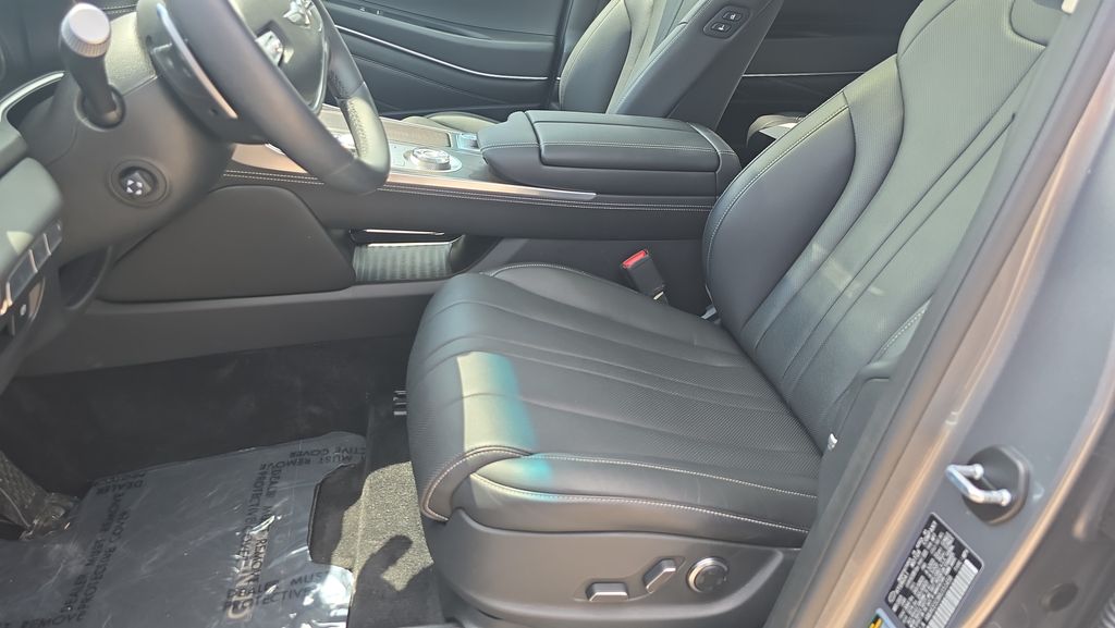 2024 GENESIS GV80 Standard - Photo 13