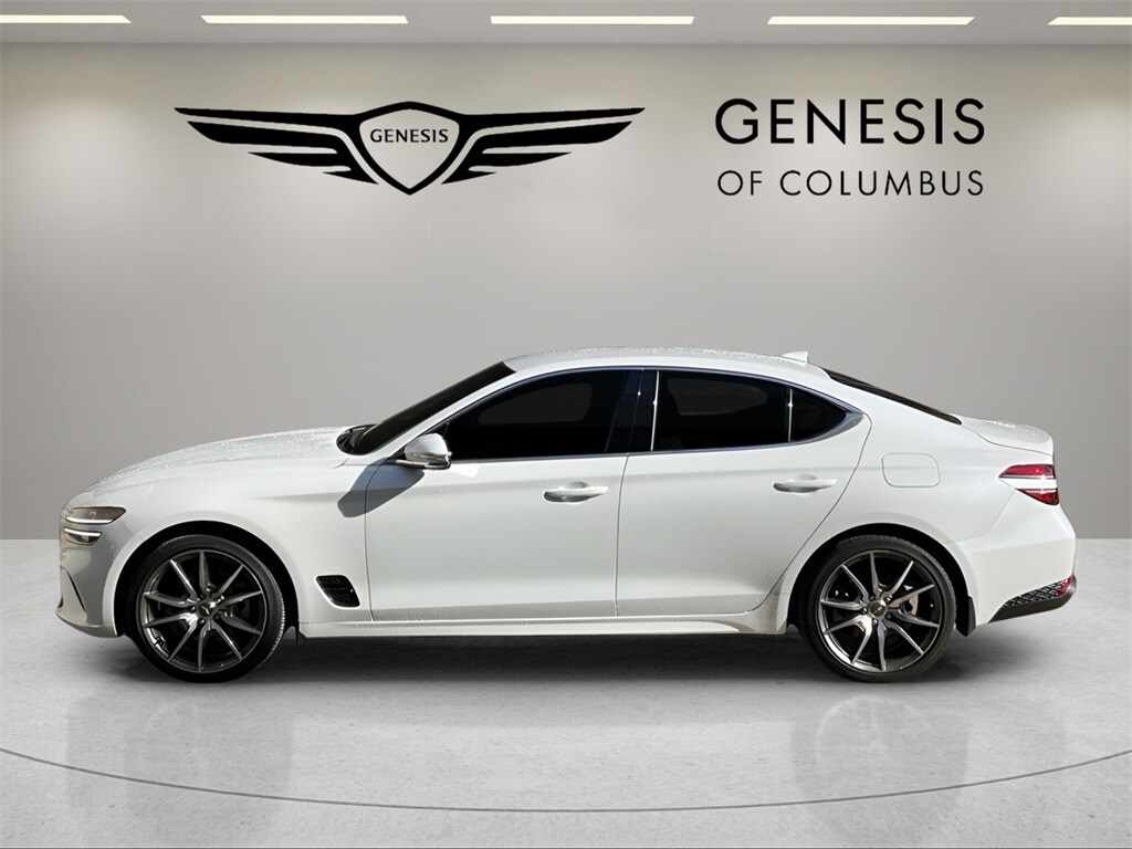 2023 Genesis G70 2.0T photo 2