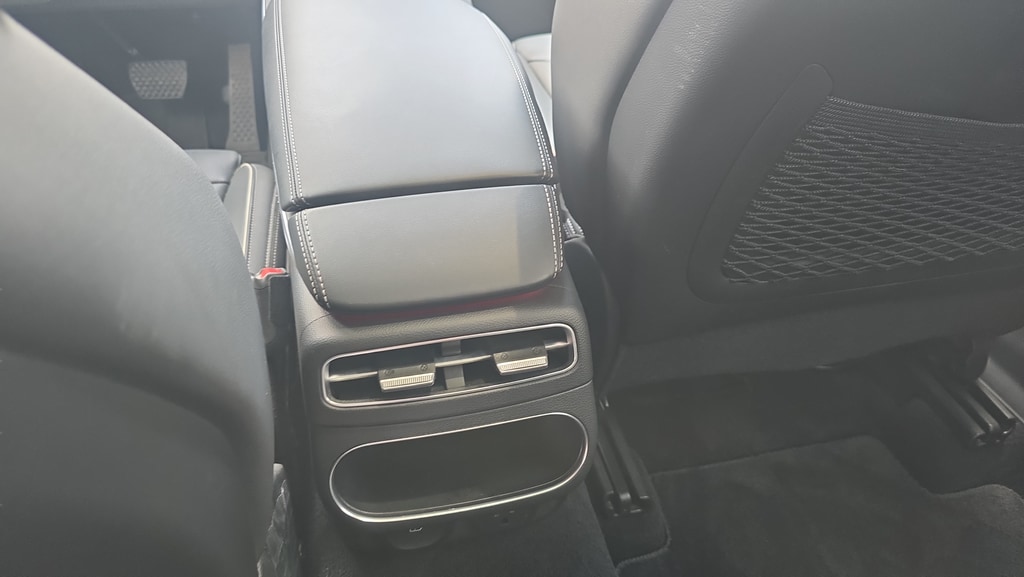 2024 GENESIS GV70 Standard - Photo 11
