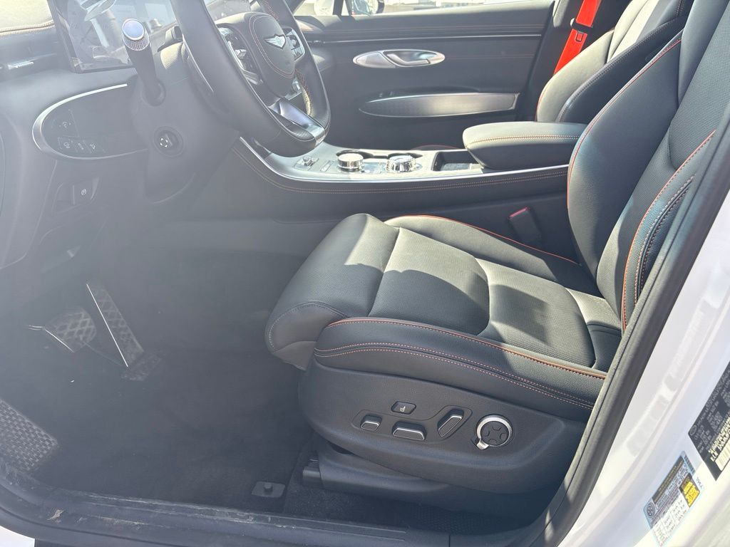 2026 GENESIS GV70 Sport Prestige - Photo 8