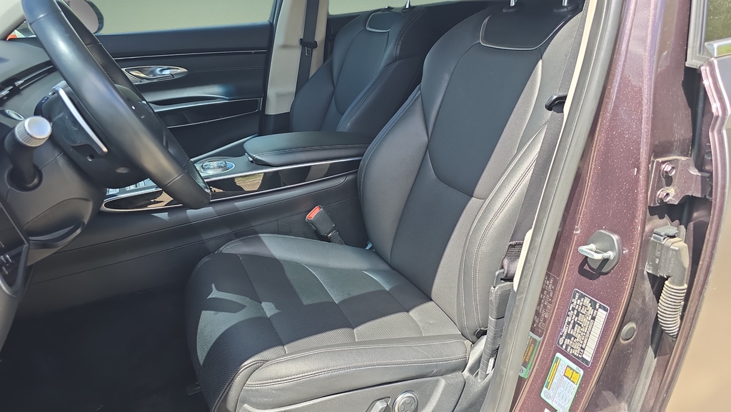 2023 GENESIS GV70 Standard - Photo 13