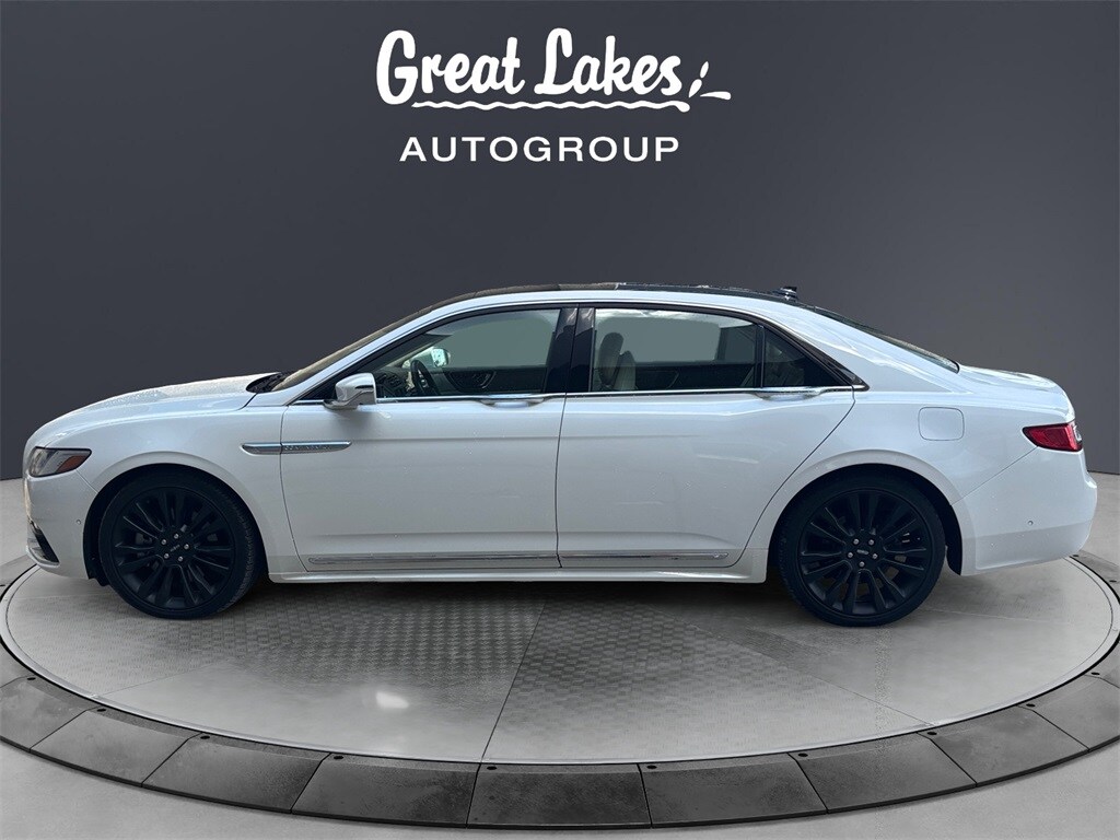 2020 Lincoln Continental Reserve photo 2