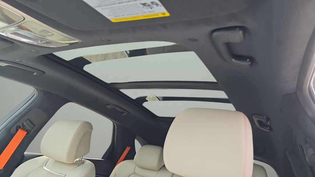 2026 GENESIS GV70 Sport Prestige - Photo 15