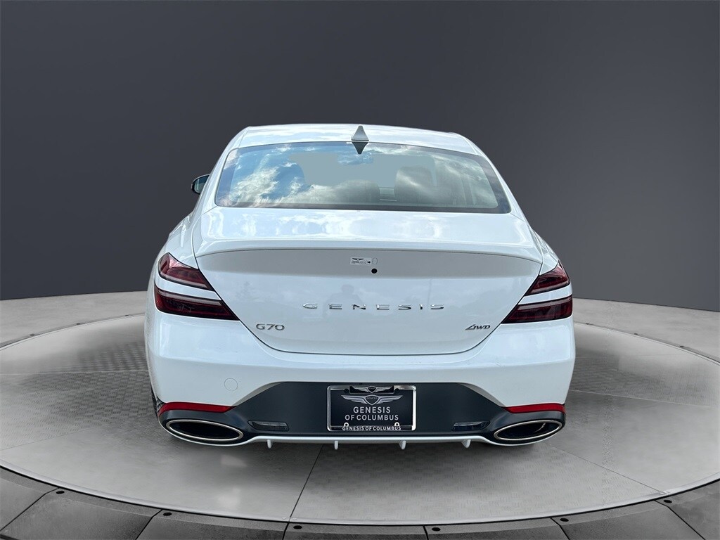 2025 Genesis G70 2.5T photo 4