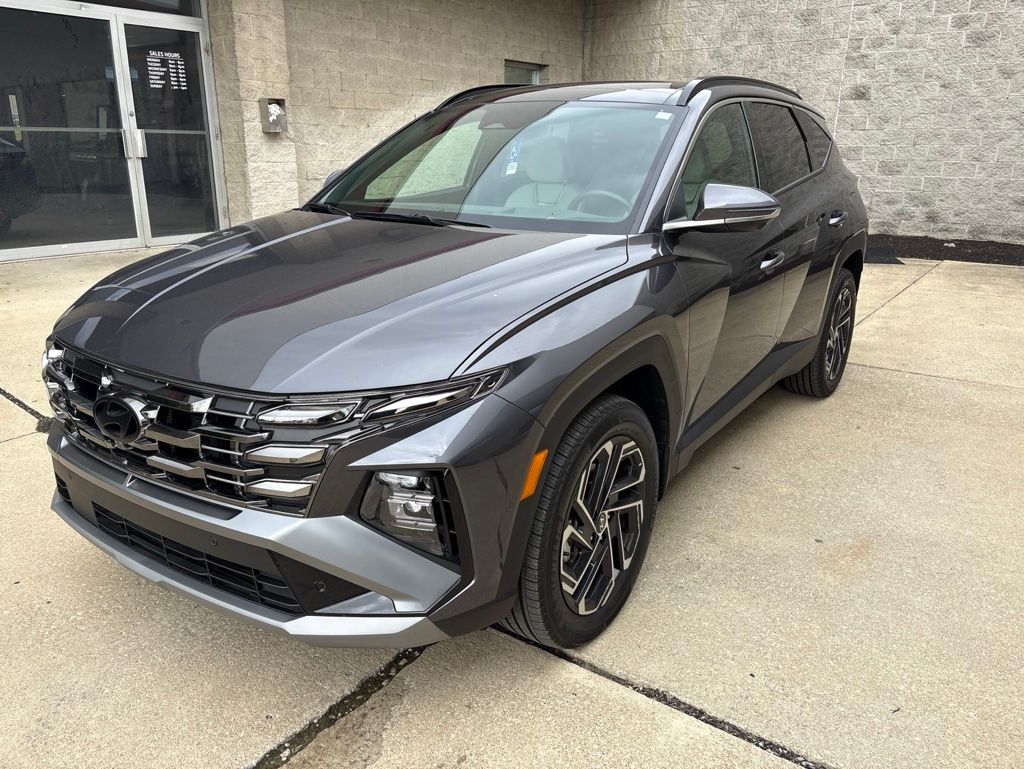2025 Hyundai Tucson Limited HEV AWD's photo