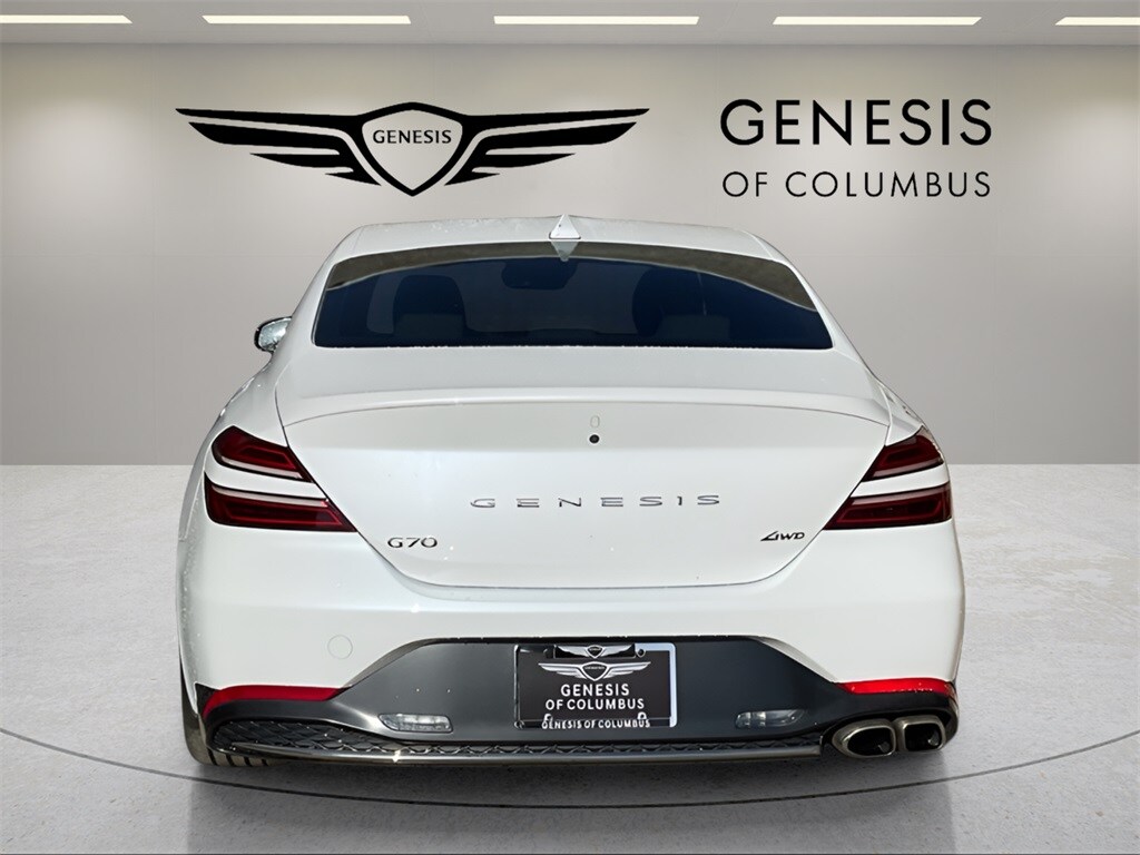 2023 Genesis G70 2.0T photo 4