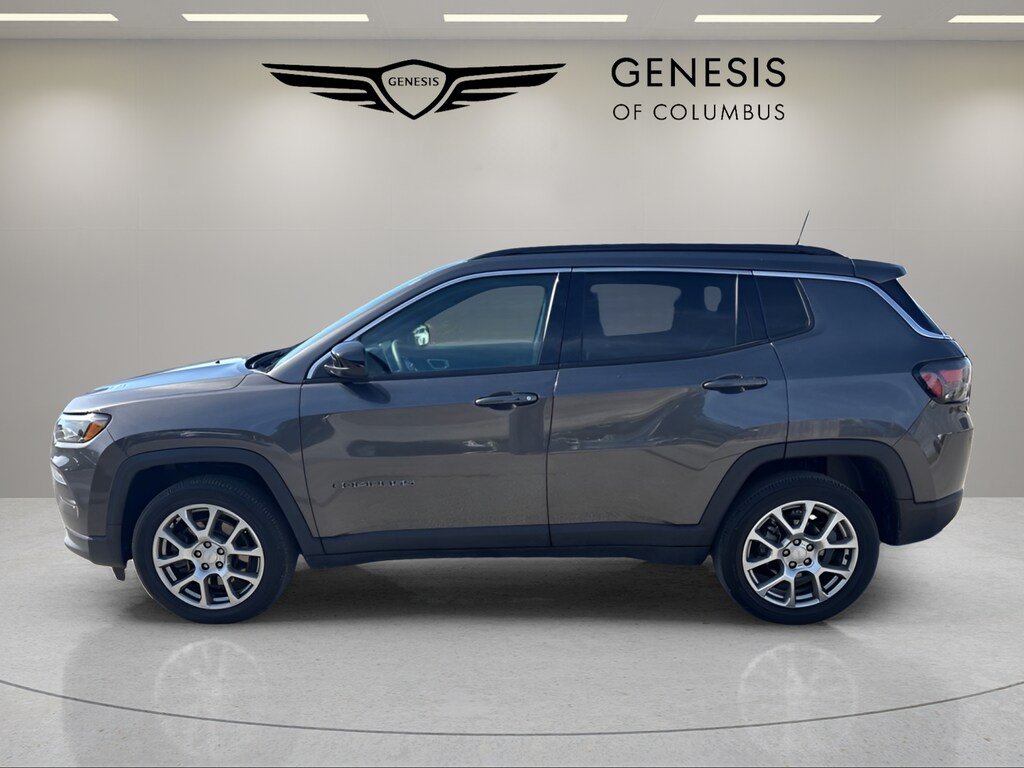 Used 2023 Jeep Compass Latitude Lux SUV